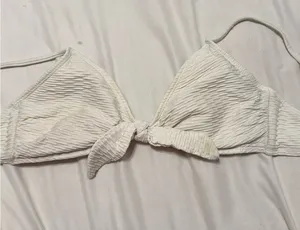 Forever 21 Bikini Top thumbnail 1