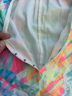 Lilly Pulitzer medium sparkling sands Colorful Cold-Shoulder V-Neck Women's Top thumbnail 10