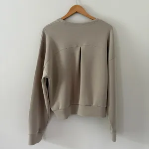 Spanx Sweatshirt AirEssentials XL Smoke Tan Crewneck Boxy Pullover thumbnail 4