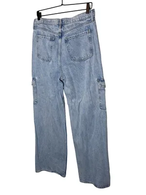 Old Navy Extra High-Waisted Sky-Hi Wide Leg Cargo Jeans - Light Wash 10 thumbnail 9