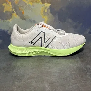 New Balance DynaSoft Pro Run v2 Women's White Running Shoes Size 10B thumbnail 10
