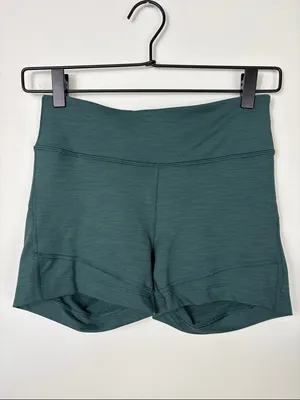 Outdoor Voices TechSweat 3.5" Flex Shorts Women’s Small Green Active thumbnail 2