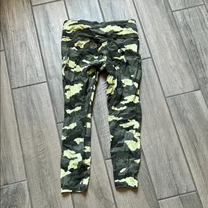 lululemon athletica Green and Black Camouflage Capris thumbnail 3