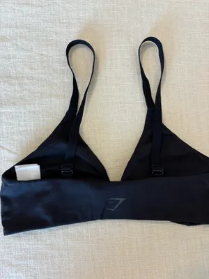 Gymshark Twist Front Bra thumbnail 3