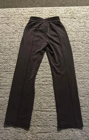 Lululemon soft stream pants thumbnail 2