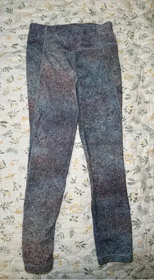 Lululemon Speckled Grey-Blue Performance Leggings thumbnail 1