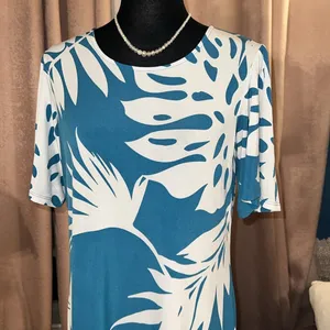 Alexandra + Oak Size M Short Sleeve Shift Dress thumbnail 2
