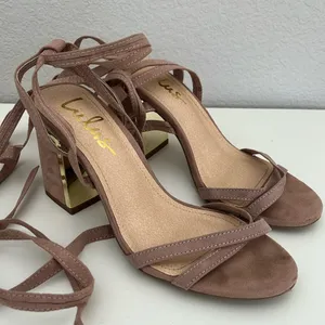 Lulu’s Suede Pink Gold Lace Up Strappy 3.5” Heel in Women’s Size 6.5 thumbnail 1
