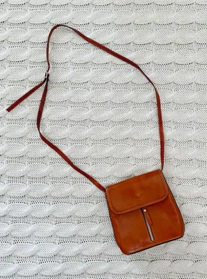Vera Pelle Leather Crossbody Bag in Cognac Brown thumbnail 1