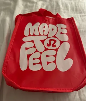 Lululemon Tote thumbnail 1