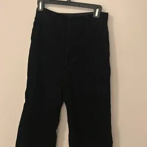 UNIQLO wide leg corduroy black high rise pants size 4! thumbnail 8