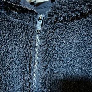 Lululemon Textured Black fleece 1/2 Zip thumbnail 2