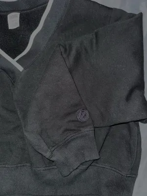 Victoria's Secret PINK Premium Fleece V-Neck Pullover thumbnail 2