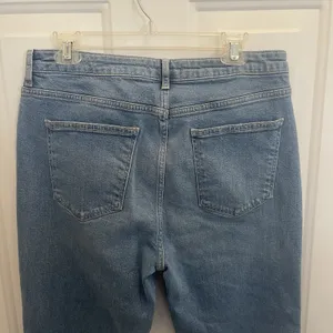 Free People Hi Rise Raw Hem Straight Leg Medium Wash Jeans Size 32‎ thumbnail 2