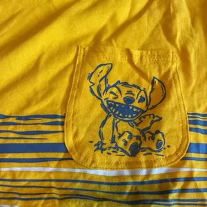 NWT Hawaiian Disney stitch‎ wave pocket yellow tee thumbnail 4
