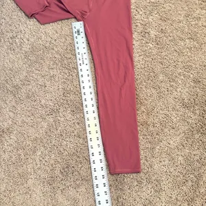 Vuori medium ribbed high rise athletic active leggings P2 3663 thumbnail 3