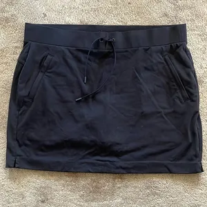 black athleta skort size L thumbnail 1