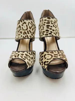 BCBGeneration Leopard Cow-Hair Platform Peep Toe D'Orsay 4.5" Heels Sz 6B thumbnail 5