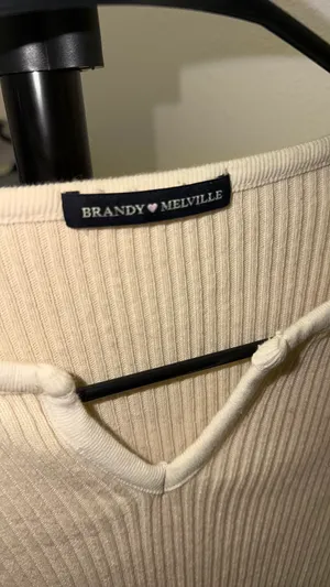Brandy Melville Top thumbnail 2