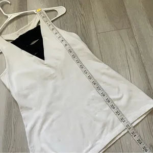 Beyond Yoga Tank Top caged v neck womens White (medium) activewear workout gym thumbnail 6