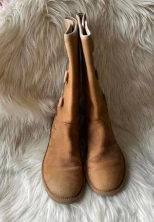 UGG Classic Button High Boots - Light Brown size 9 thumbnail 1