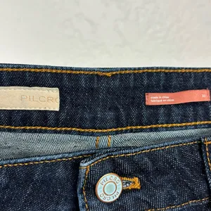 Pilcro Anthropologie The Bow Boyfriend Dark Wash Distressed Jean Size 30 thumbnail 4