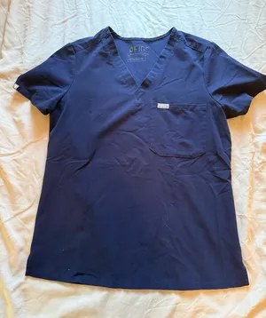 FIGS Scrub Top thumbnail 1