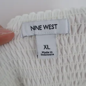 Nine West Babydoll Top Womens XL White Smocked Bodice Puff Sleeves Square Neck thumbnail 3