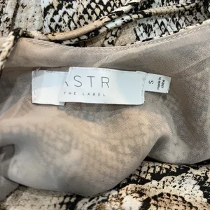 ASTR the Label Snake Skin Cowl Neck Slip Dress Size Small Party Going Out thumbnail 6