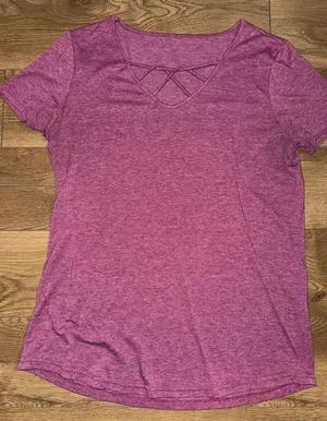 Amazon Tshirt thumbnail 1