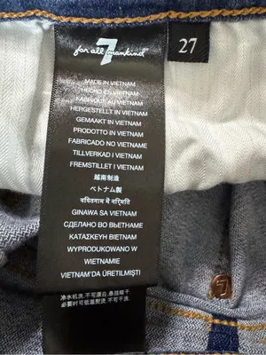7 For All Mankind Cropped Blue Jeans (27) thumbnail 5