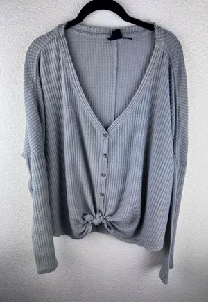 Out From Under Urban Outfitters Grey Waffle‎ Knit Button Front Long Sleeve Top M thumbnail 1