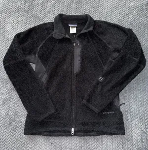 Patagonia Women's Black R1 Polartec Power Grid Full-Zip Fleece Jacket Sz Medium thumbnail 1