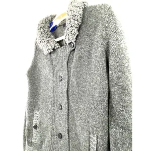 GAP 100% Wool Faux Shearling Collar Button Front Cardigan Gray Size Medium thumbnail 7