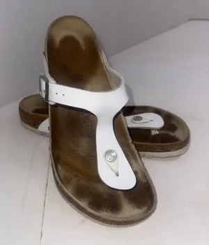 Birkenstock‎ White Leather Gorpcore Outdoor Nature Gizeh Sandals Women's Size 9 thumbnail 1