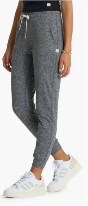 Vuori Performance Joggers in Heather Gray thumbnail 1