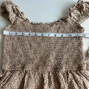 Jessica Simpson smocked sleeveless jumpsuit beige with ivory speckle size xs thumbnail 7