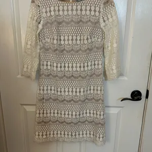 Eliza J Cream Lace Long Sleeve Dress thumbnail 3