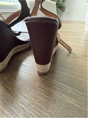 Brown Wedge Sandals with Gold Buckles Size 10 thumbnail 7