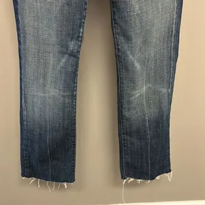 7 for all of Mankind Distressed and Frayed Boycut Button Fly Jeans- Size 27 thumbnail 10