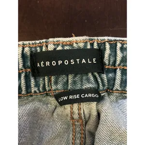 Aeropostale Low Rise Cargo Jeans Womens L Light Wash Blue Wide Leg Relaxed Denim thumbnail 12