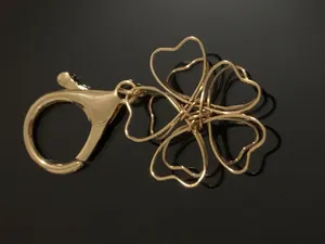 Wire Clover Bag Charm Gold Tone New thumbnail 2