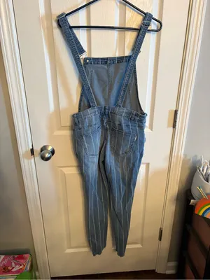 ALMOST FAMOUS Striped Blue Denim Overalls - Women's Jeans Overalls, M thumbnail 3
