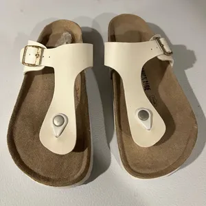 Cushionare Women's White Sandals size 9 thumbnail 1