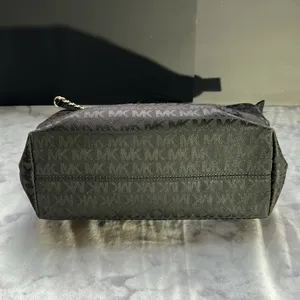 MICHAEL KORS Jet Set Chain Tote thumbnail 5