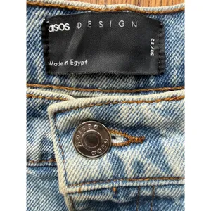 ASOS DESIGN Wide Leg Jeans Light Wash Denim Women Size 30 32 thumbnail 4