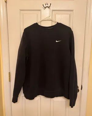 Nike Men’s Classic Black Y2K Style Pullover Crewneck Sweatshirt thumbnail 1