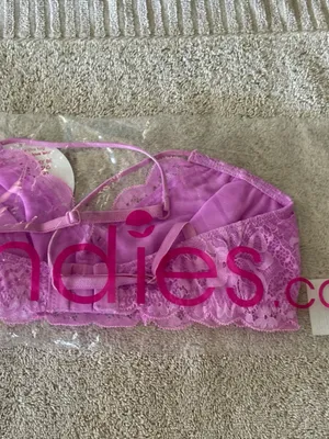 Undies Brand New Lace Bralette in Lavender Pink XS thumbnail 4