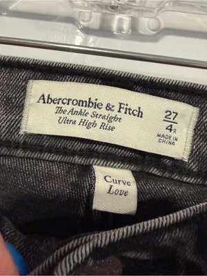 High-Rise Straight Leg Abercrombie and Fitch Curve Love Jeans - Charcoal Gray thumbnail 2
