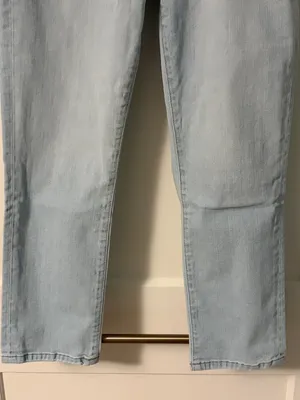 Joe's mid rise Mary Kate jeans cigarette tapered leg light wash size 28 cropped thumbnail 6